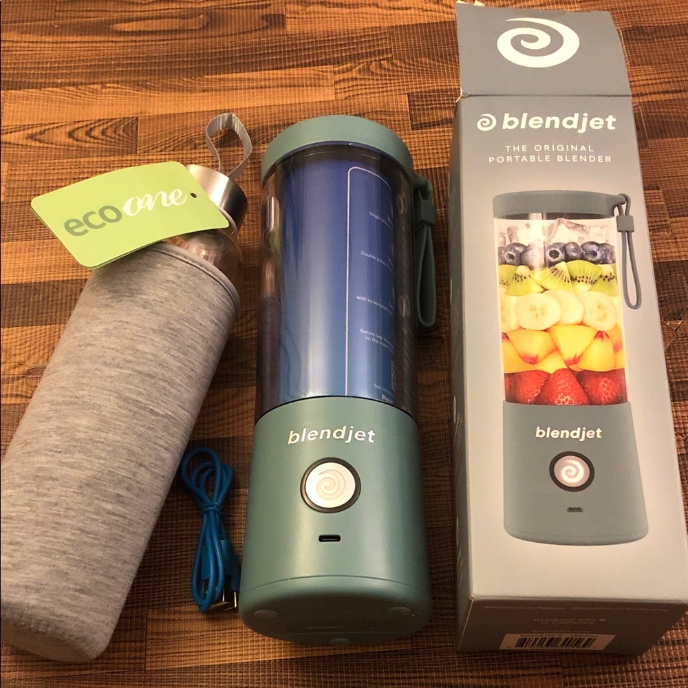 🆕BlendJet Portable Blender in Teal -  with Eco glass Bottle included.